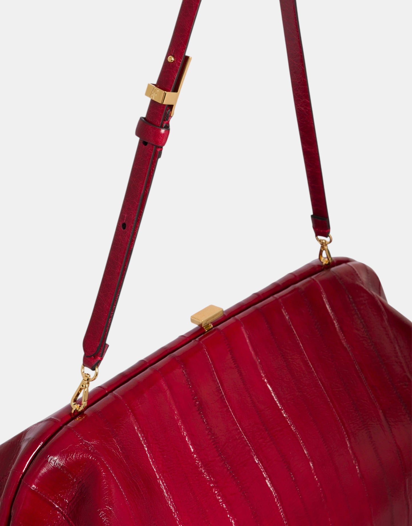 Maxi Pouch aus Eelleder Rot