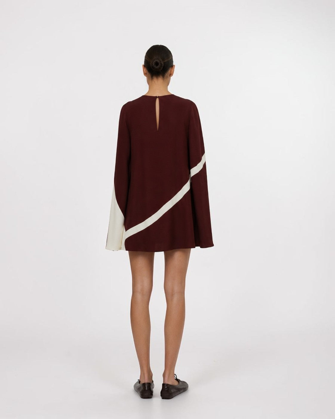 Kurzes Kleid Braun Weiß