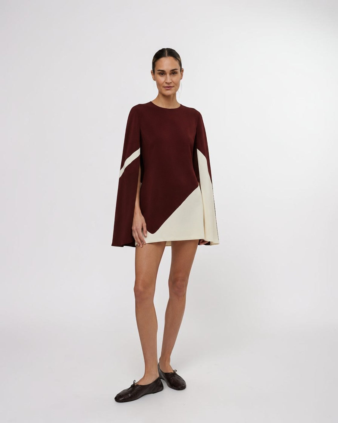 Kurzes Kleid Braun Weiß