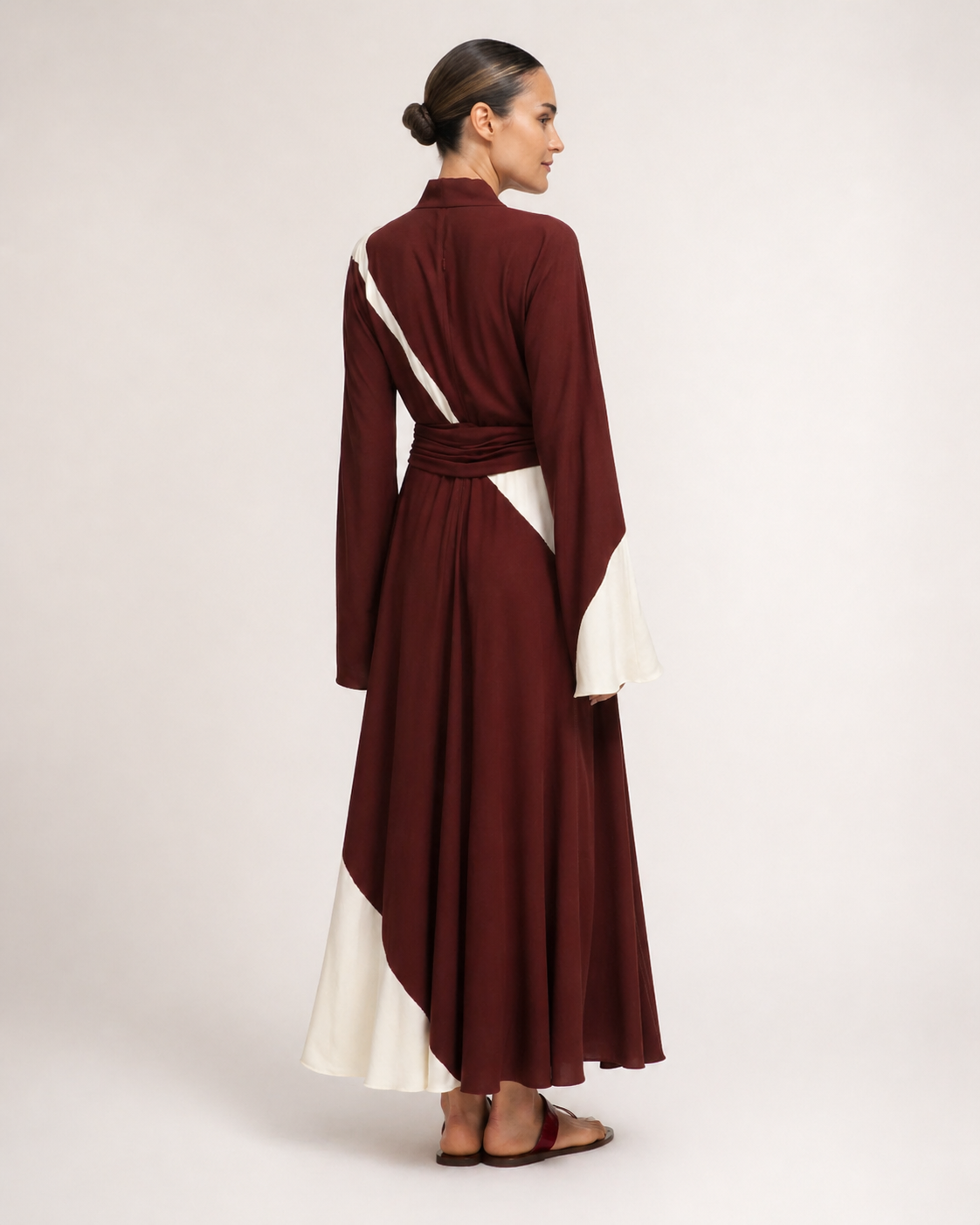 Langes Kleid Braun Weiß