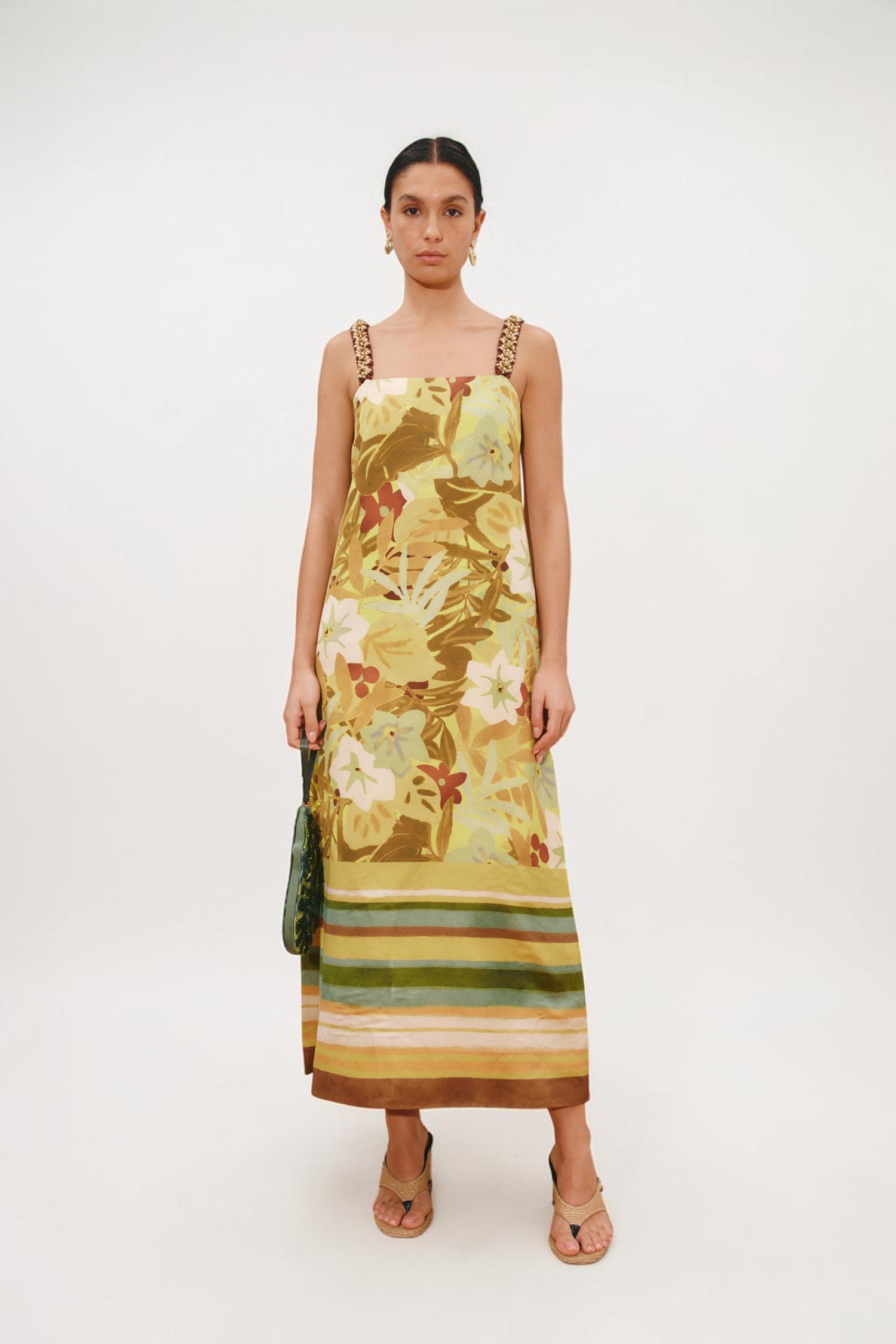 Alémais Midi Kleid Multicolor von vorne getragen