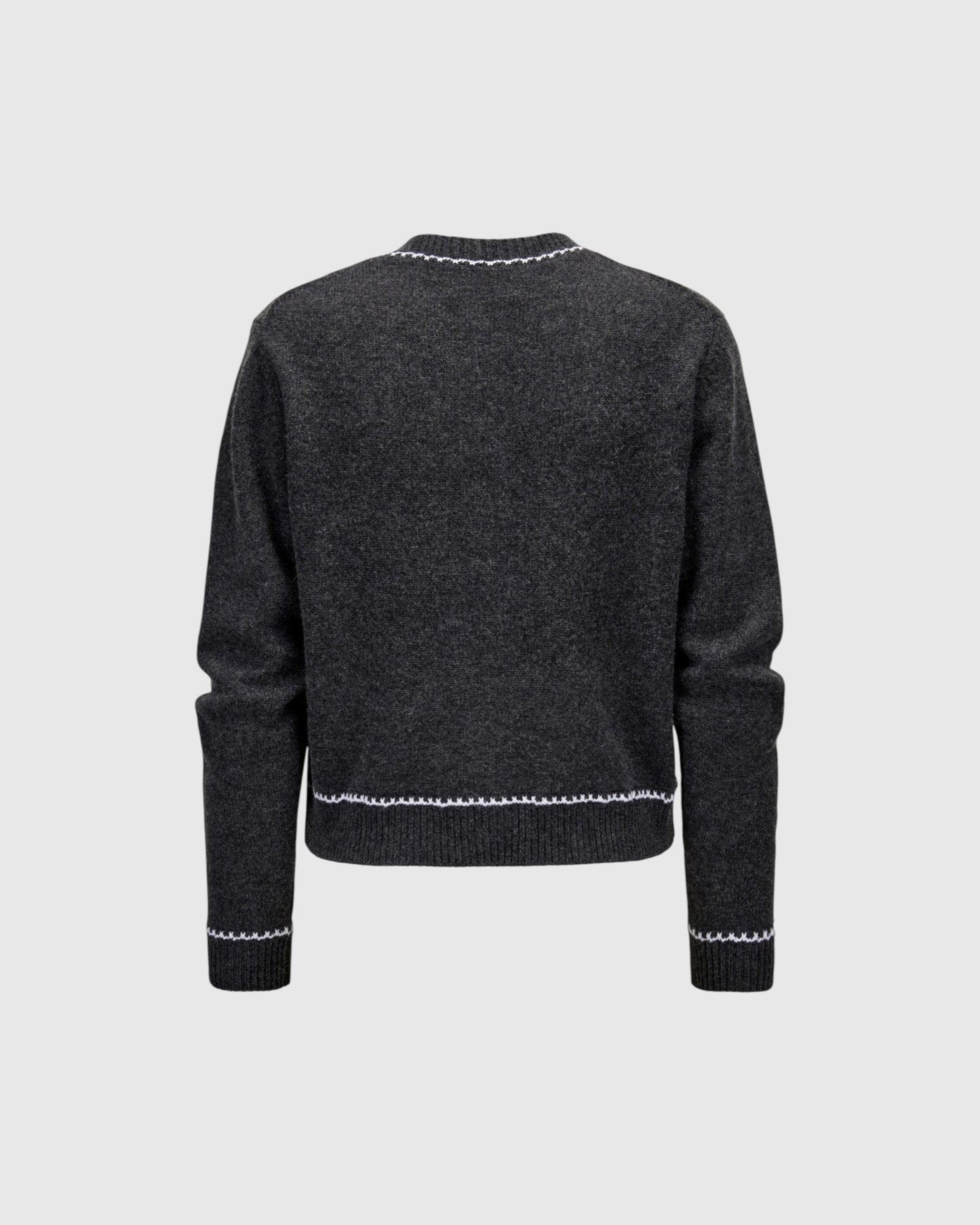 Strickjacke mit goldfarbenen Knöpfen