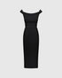 Schulterfreies Midikleid von Anna October in Schwarz mit schmalem Gürtel, Vorderansicht