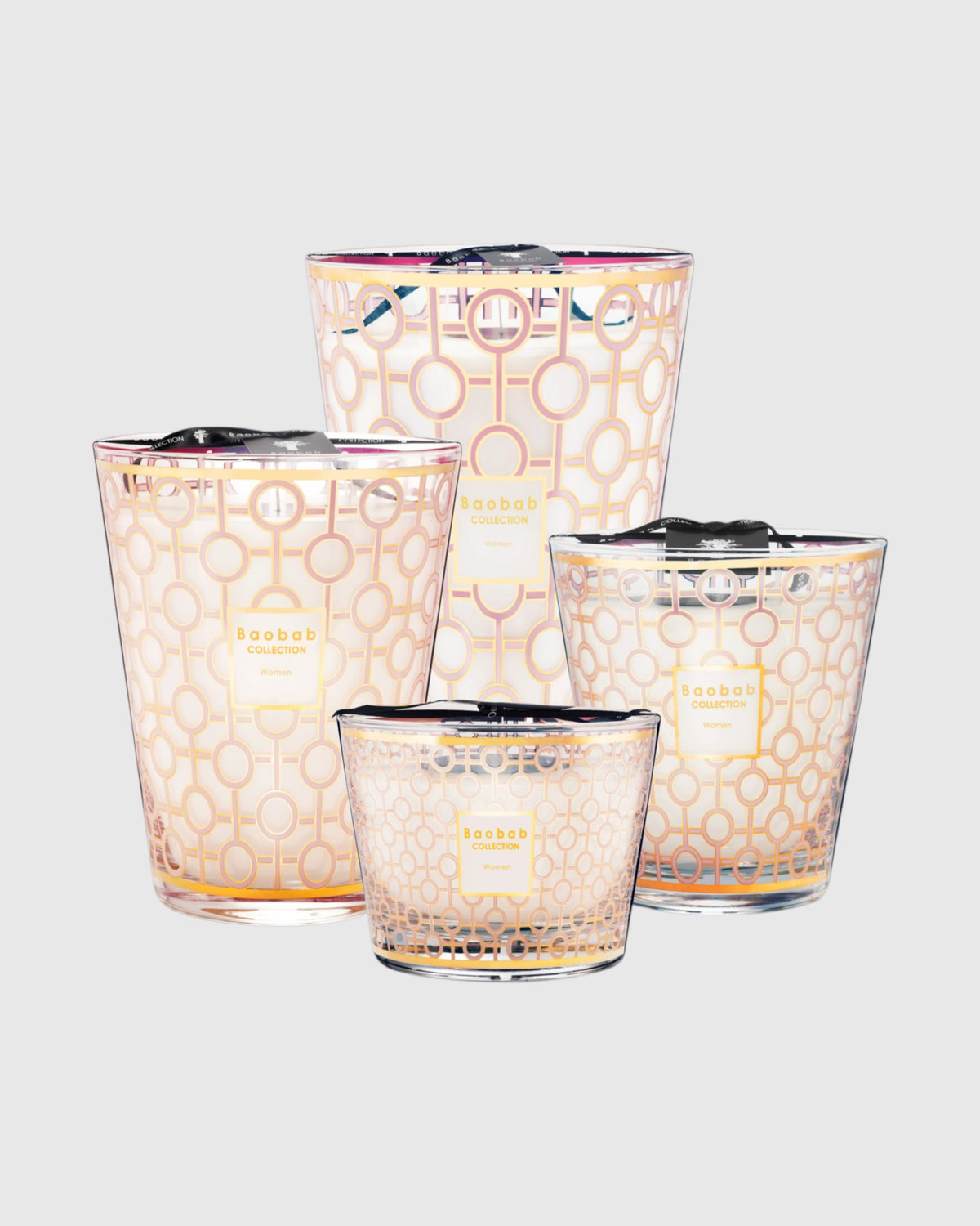 Baobab Collection Women Duftkerzen im Größenvergleich mit mehreren Formaten