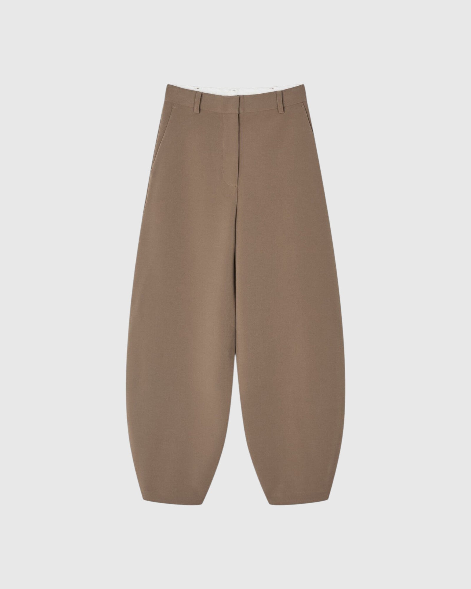 By Malene Birger Carlien High-Waist Hose in Taupe als Freisteller