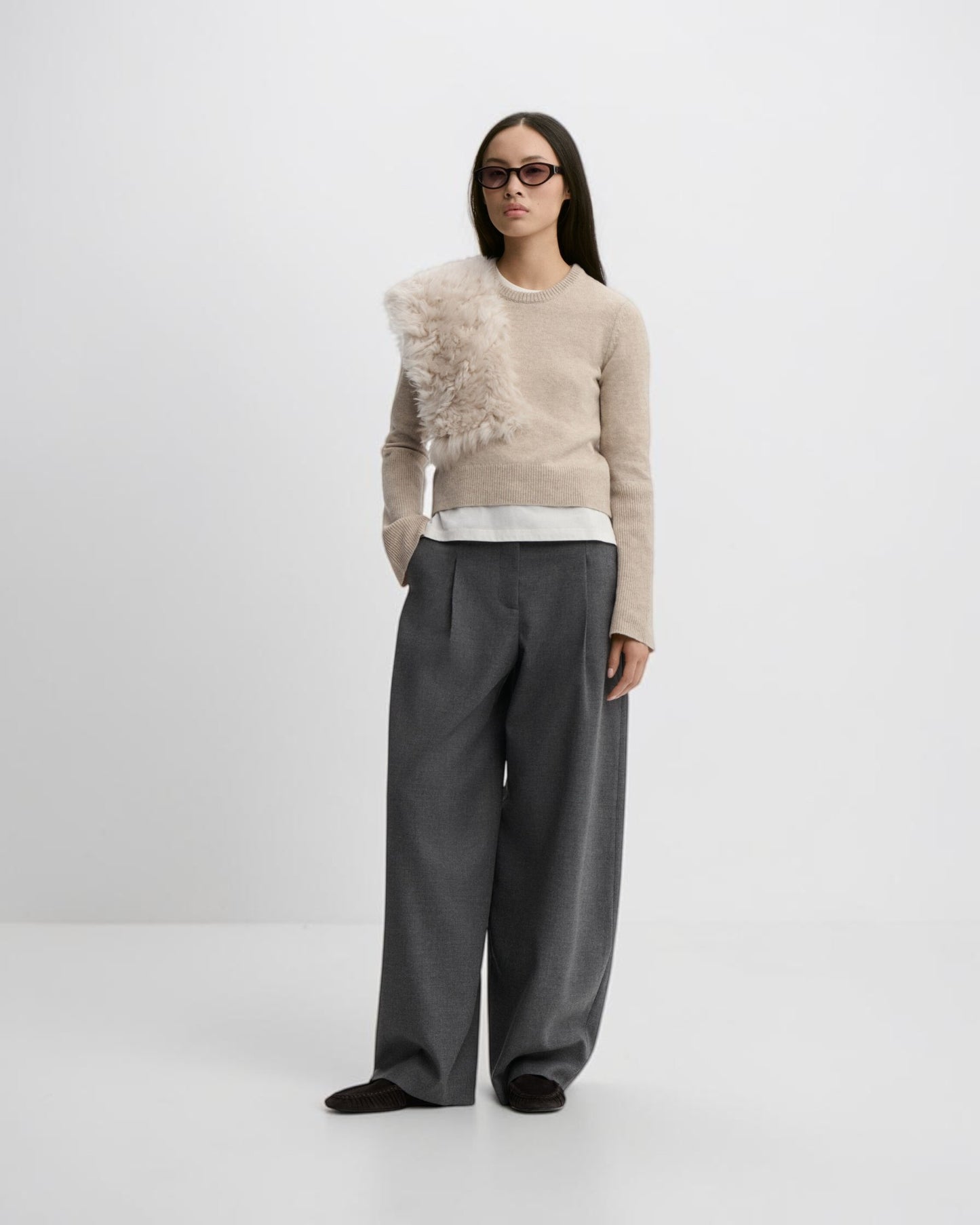 Verkürzter Wollpullover Beige