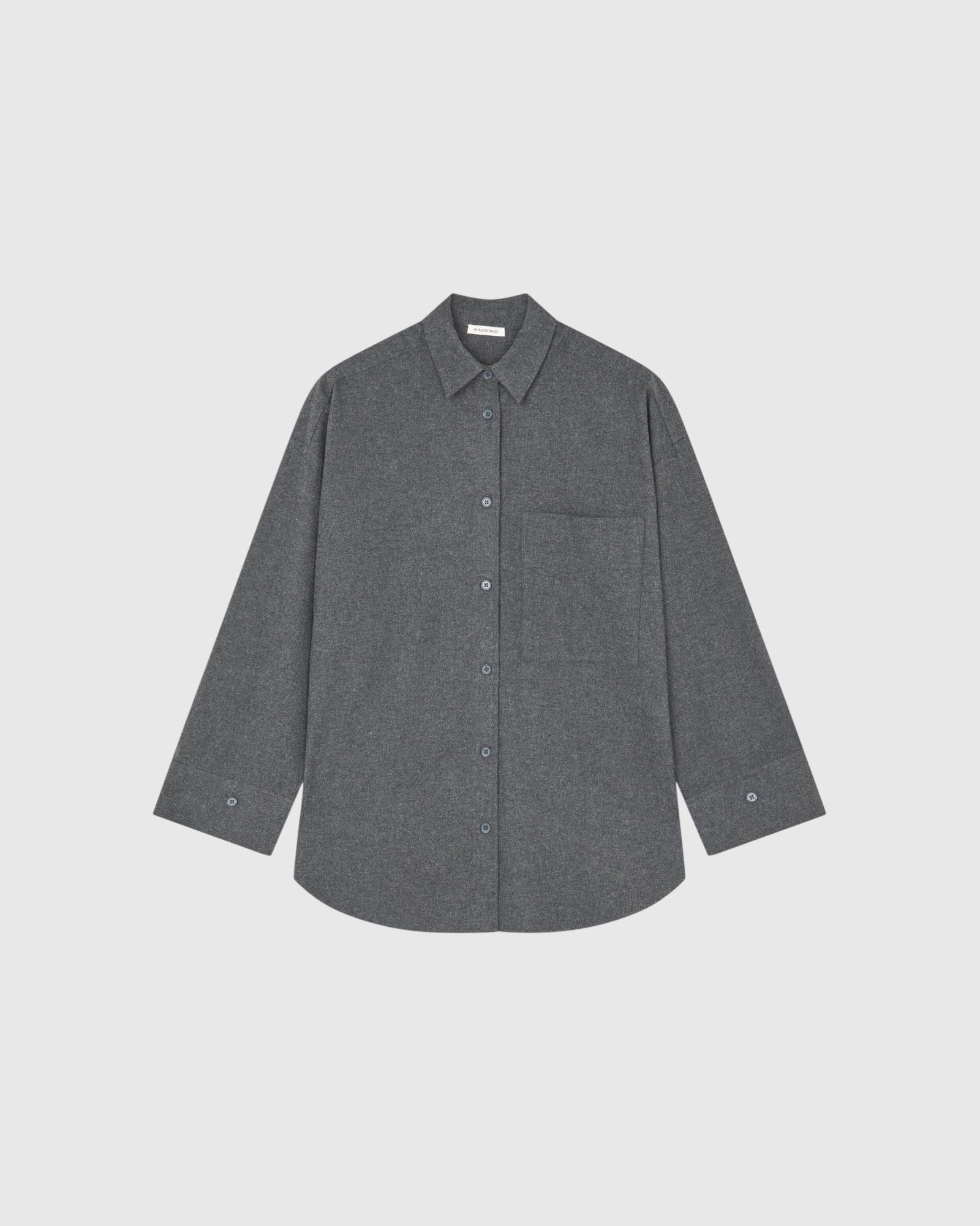 By Malene Birger Flanellbluse aus Bio-Baumwolle in Grau als Freisteller
