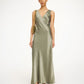 By Malene Birger Satin Maxikleid Deep Lichen Green von vorne getragen