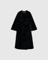 By Malene Birger langer reversibler Pelzmantel in Schwarz als Freisteller