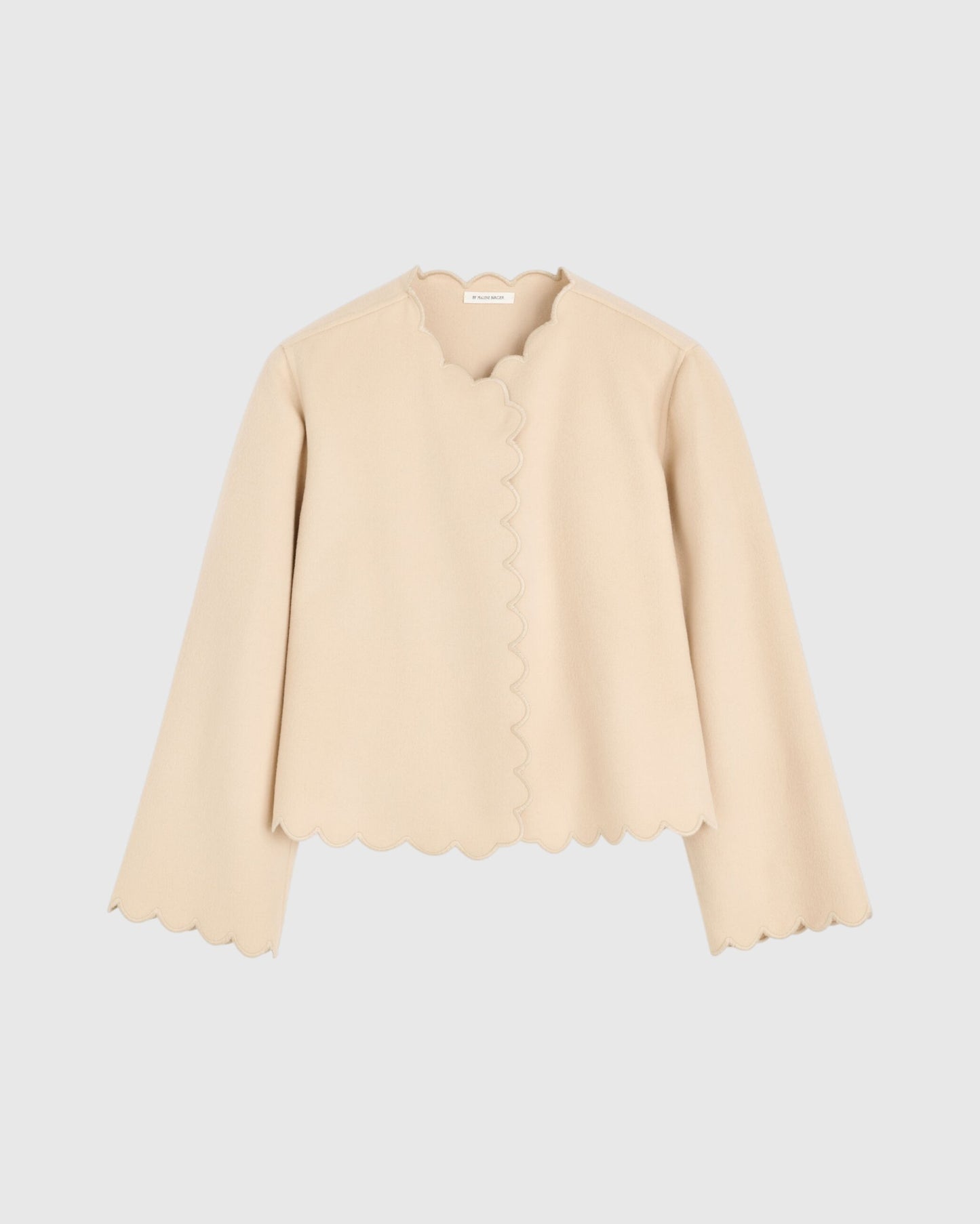 By Malene Birger Bolero-Jacke in Vanilla Creme als Freisteller