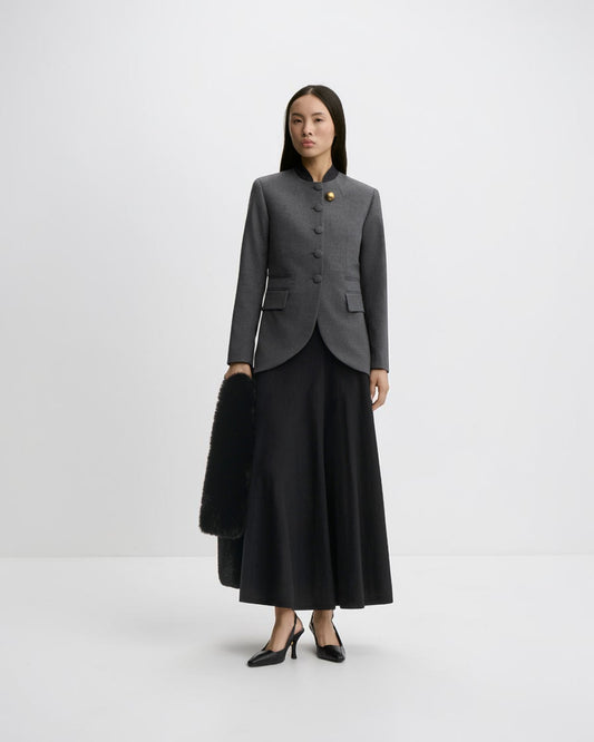 By Malene Birger Claye Blazer in Dunkelgrau von vorne getragen