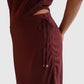 Detail des Circus Hotel Strickkleids Red Rose Cut-Out Hip in Rot