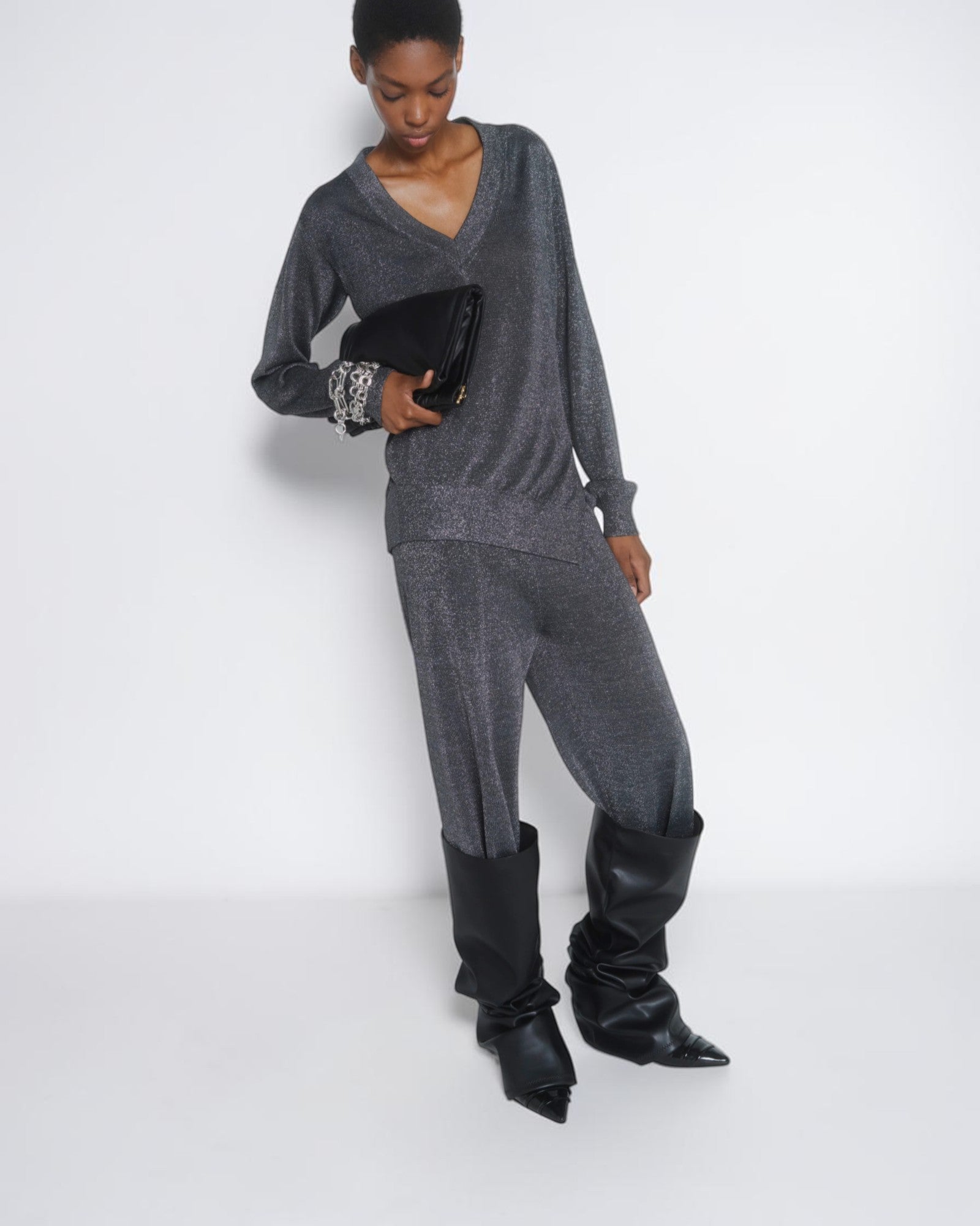 Cropped Lamé-Hose Grau