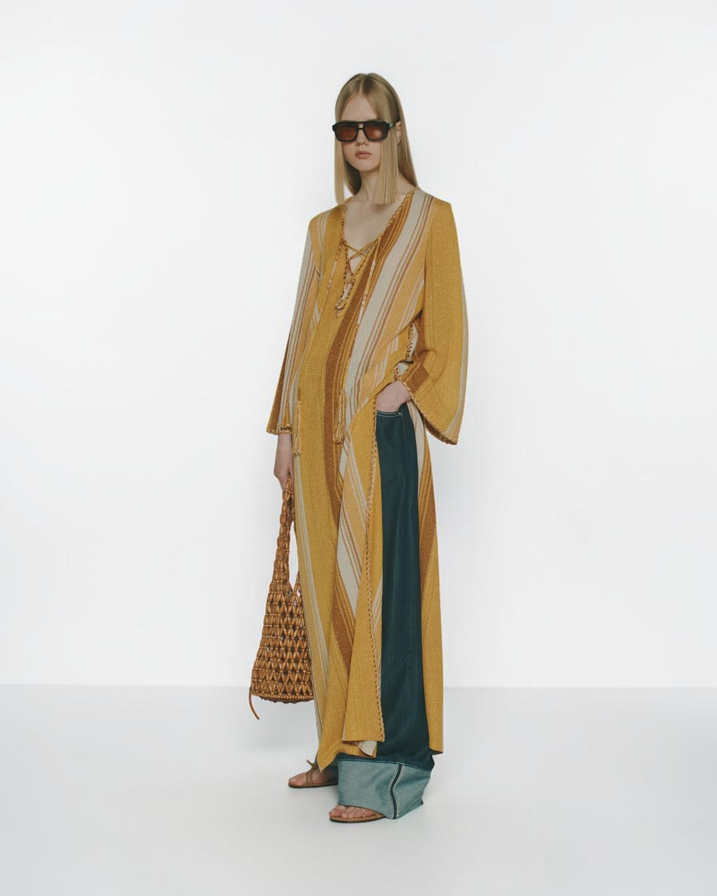 Lamé Kaftan in Papaia-Ambra mit Streifen