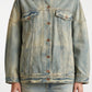 Circus Hotel Oversized Jeansjacke Blue Denim im getragenen Styling als Detail von vorne