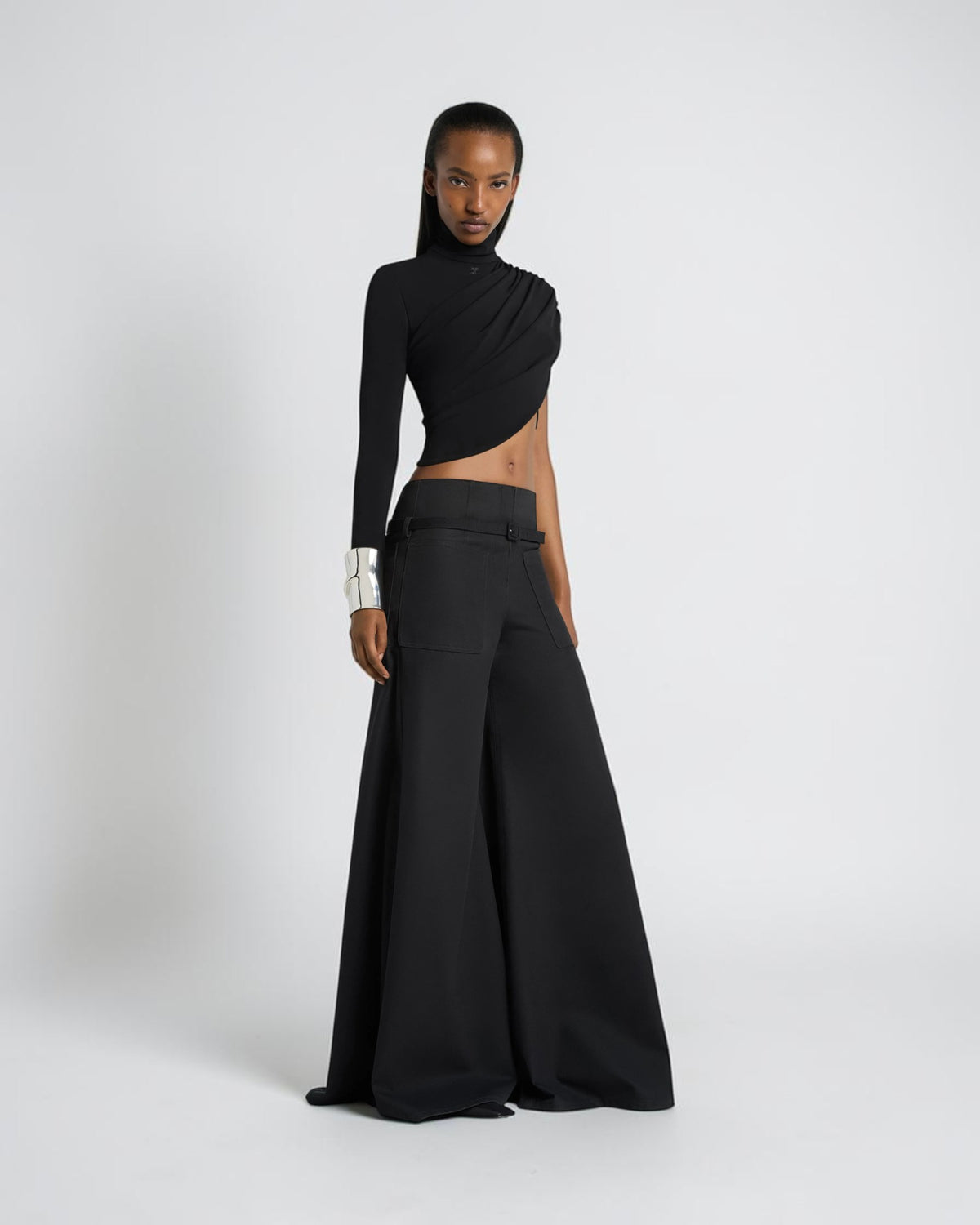 Cotton canvas palazzo pants in black