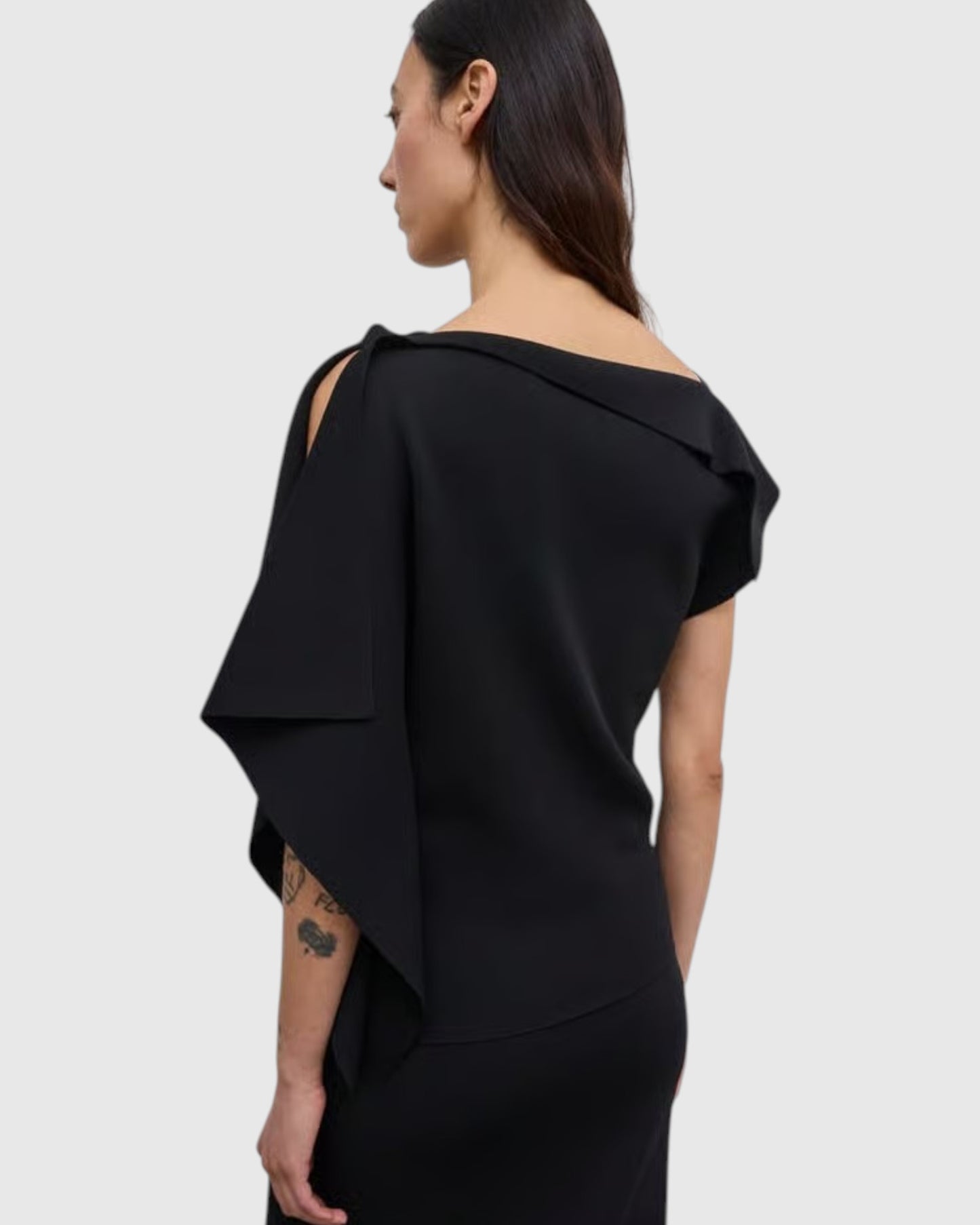 House of Dagmar drapiertes Stricktop Schwarz – Rückansicht
