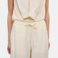 Detail der House of Dagmar Drawstring Hose Creme im getragenen Styling