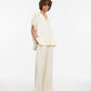 House of Dagmar V-Neck Top Creme von vorne getragen