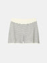 House of Dagmar Lace Mini Shorts Weiß Schwarz als Freisteller von vorne