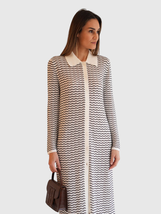 Strickkleid mit Kontrastkragen Black White