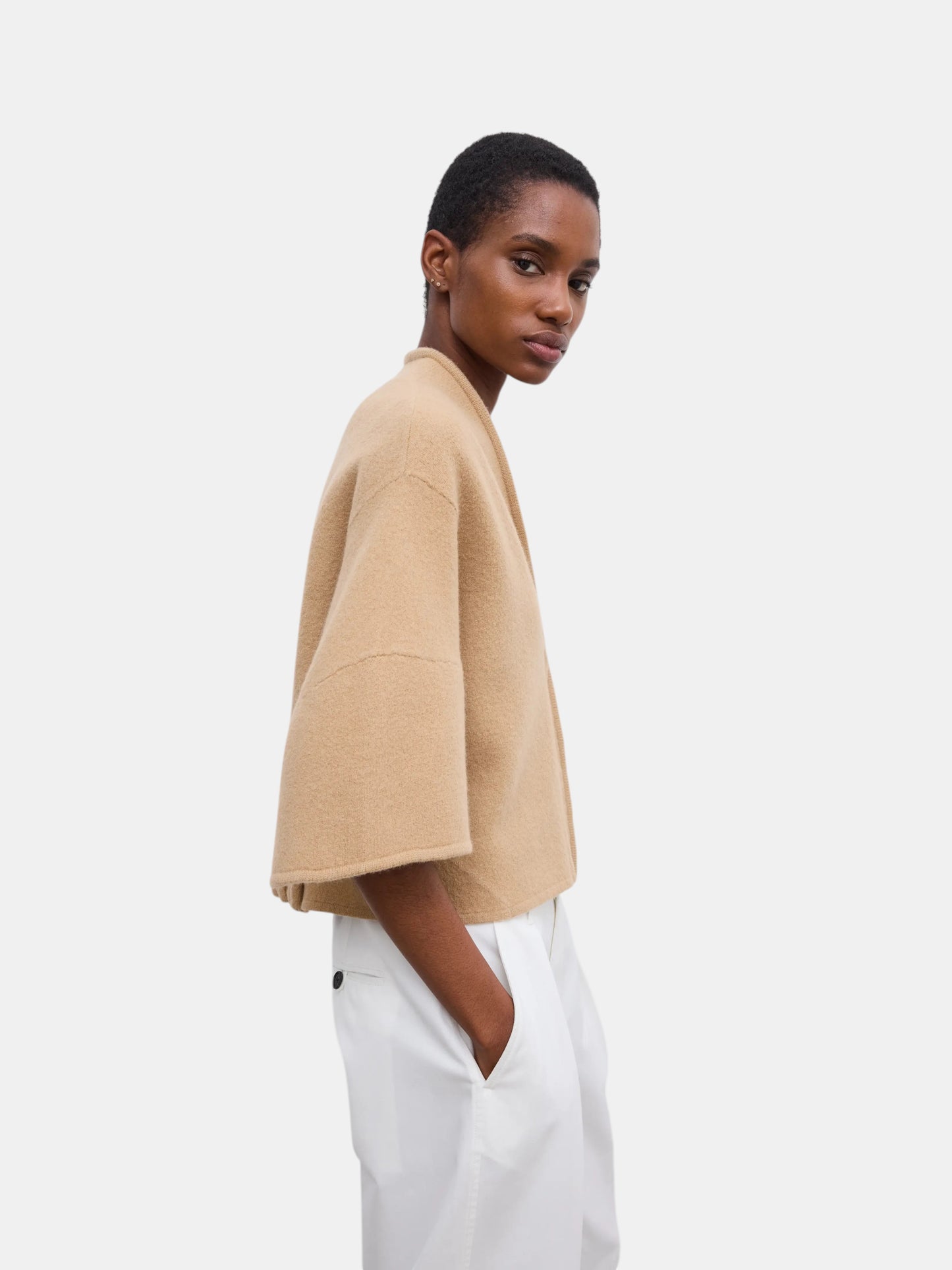 Kurze Strickjacke Camel