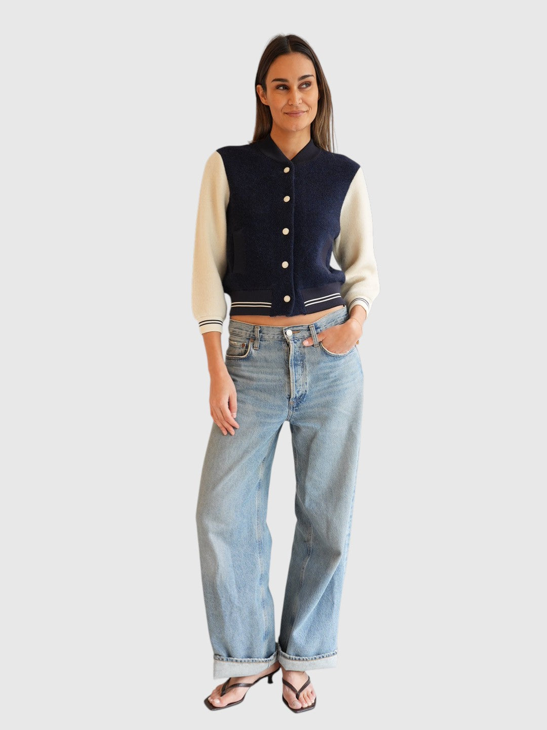 Dorothee Schumacher Bomberjacke aus Alpaka-Mix Navy von vorne getragen