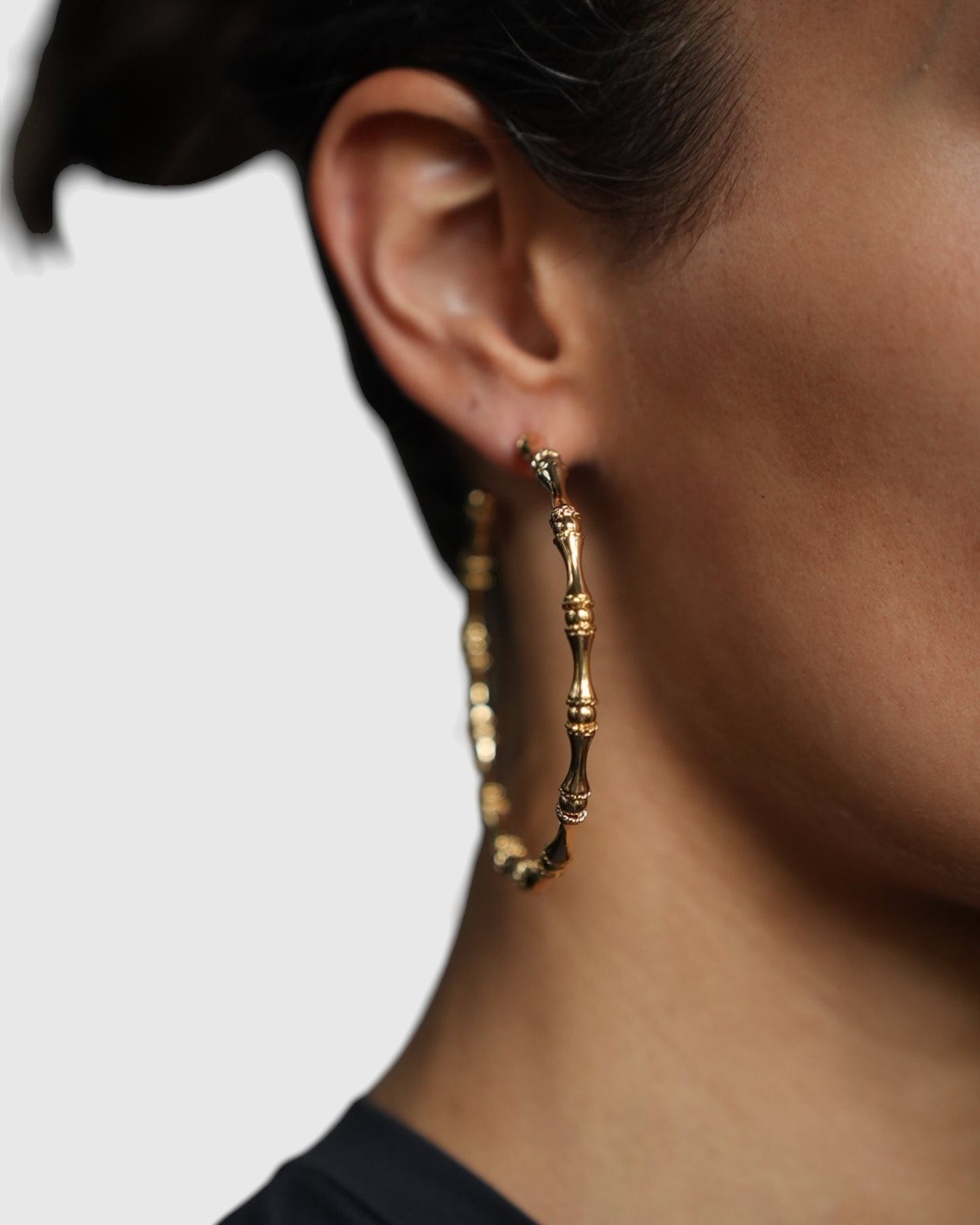 Detail der Gas Bijoux Creolen Bambou Large in Gold