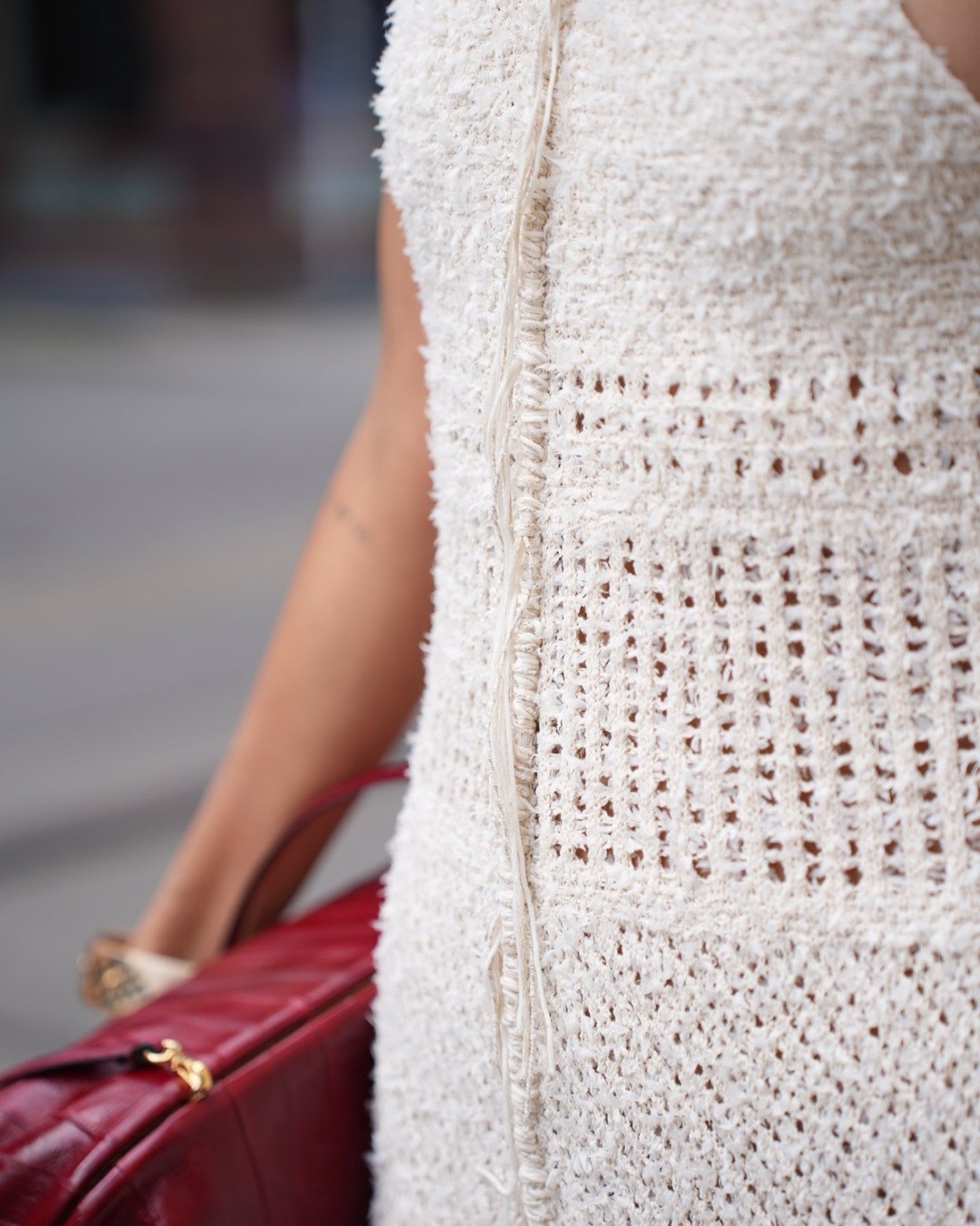 Strickkleid Creme mit Rückenausschnitt