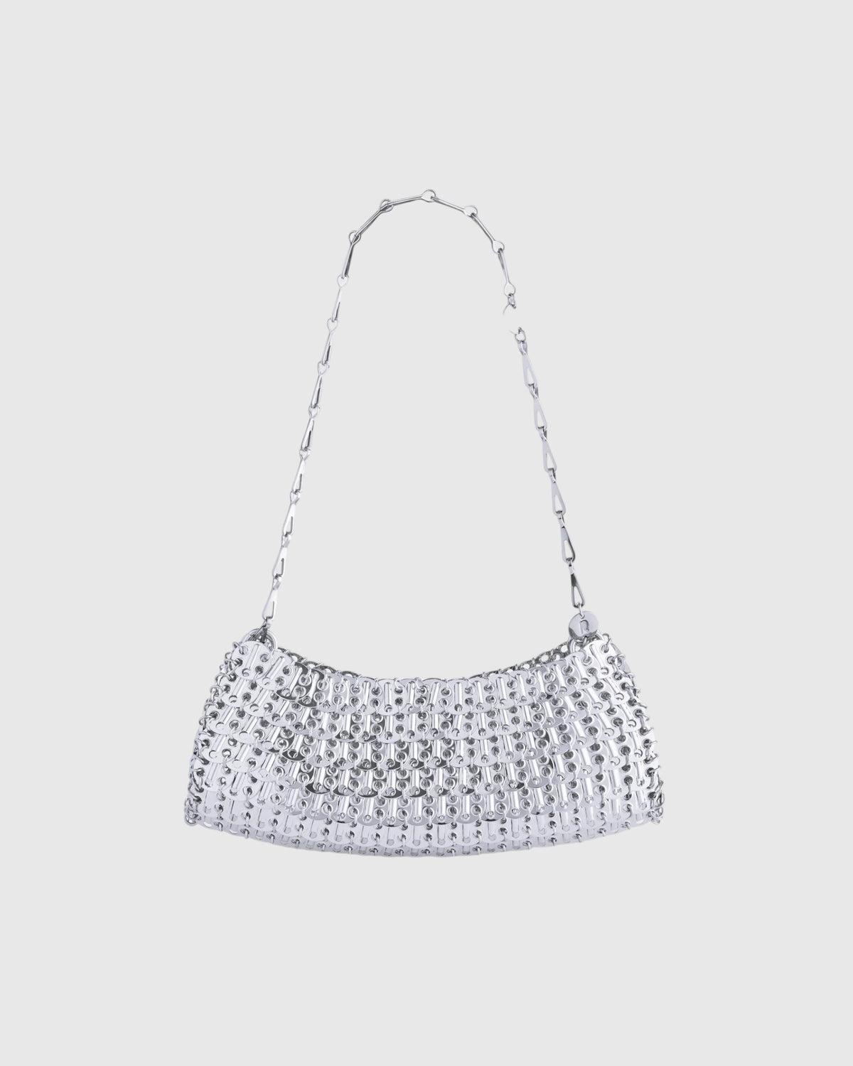 Rabanne 1969 Clutch in Silber mit glänzenden Metalldiscs und Kettenriemen von vorne