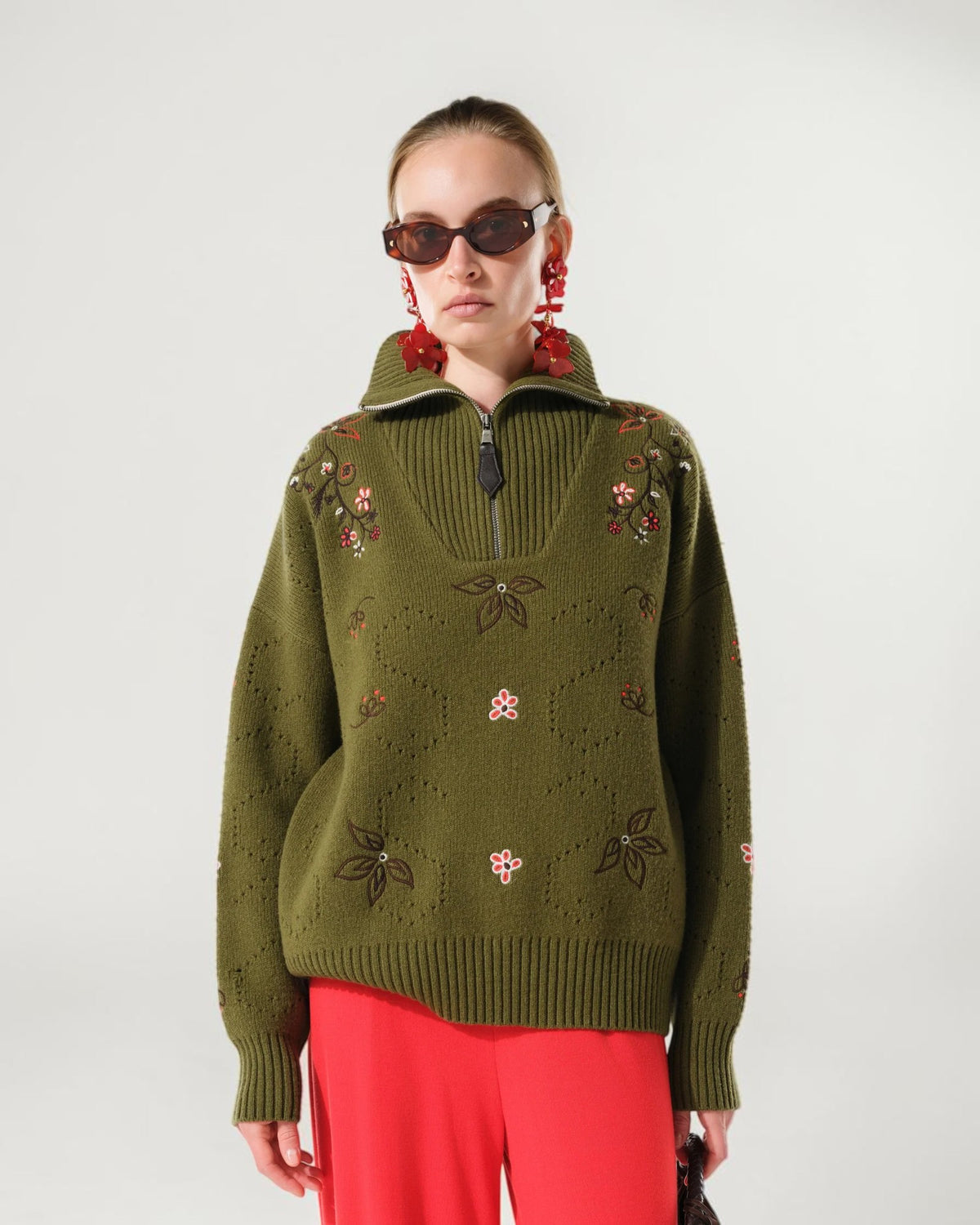 Strickpullover Geneva mit Blumenstickerei