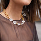 Sylvia Toledano Kette mit Kristallen Gold im getragenen Styling als Detail